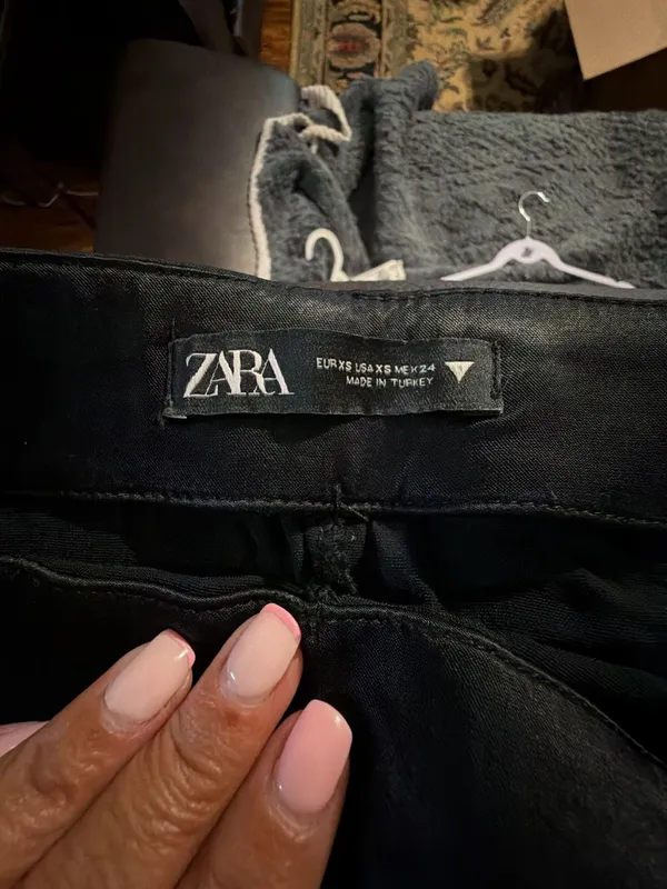 Zara Women's Black Satin Wide Leg Pull-On Lounge Pants - Image 3