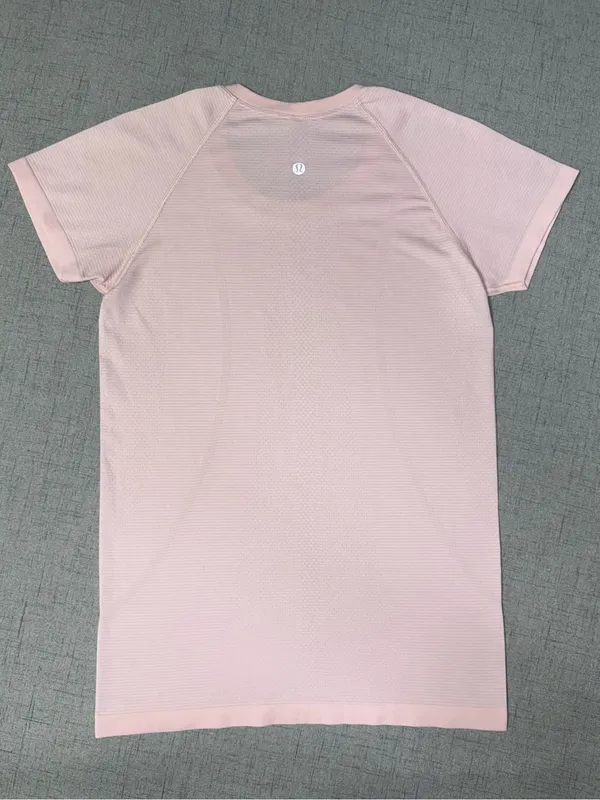Lululemon Swiftly Tech Short Sleeve Shirt Hip Length 2.0 Pink Peony Size 8 - Image 6