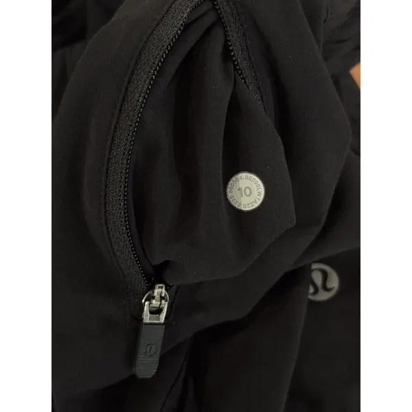 Lululemon Womens Shorts Black Tracker Swift Athletic Stretch Running Size 10 - Image 5