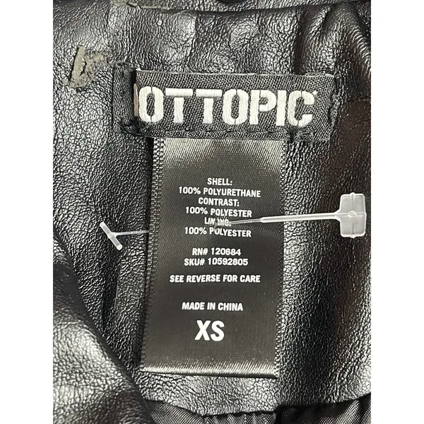Hot Topic Black Moto‎ Vest XS Faux Leather Asymmetrical Bad Kitty C-0083 - Image 4