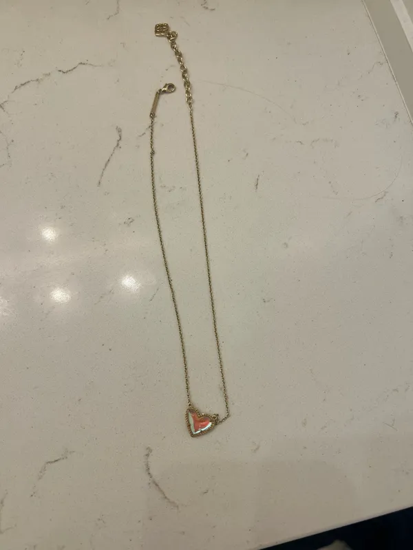 Kendra Scott Necklace - Image 4
