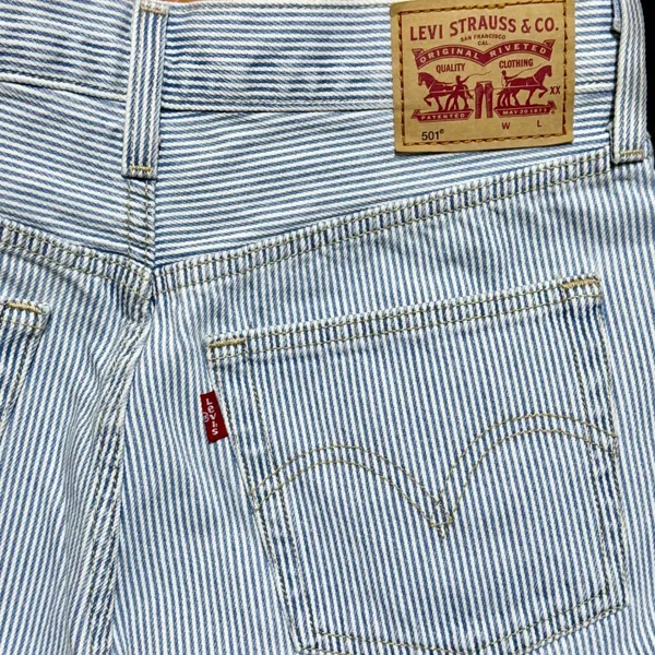 NWOT Levi's 501 Original Fit Jeans Fractal Line High Rise Straight Leg 32 x 30 - Image 7