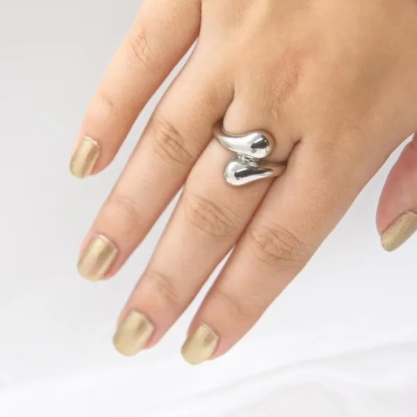 Silver Water Drop Ring Size 6 - Image 4