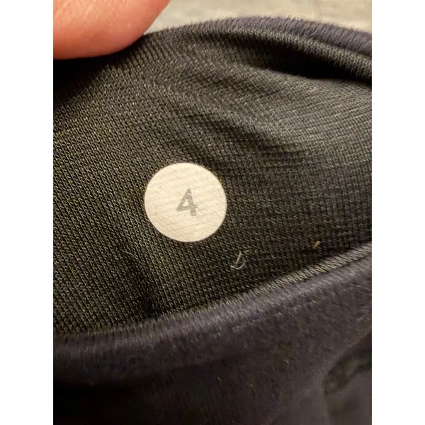 Lululemon Black High Rise Yoga Leggings Bundle of‎ 2 Size 4 Cropped Full Length - Image 7