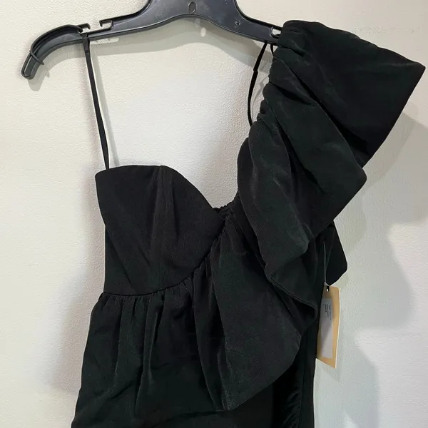 NWT Katie May Take Flight Ruffled One Shouldered Mini Dress Black size Small‎ - Image 4
