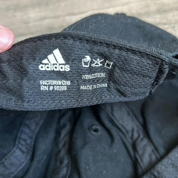 Black adidas baseball hat - Image 7