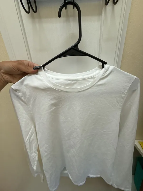 Lululemon Softstreme Long-Sleeve Crew Neck Shirt - Image 2