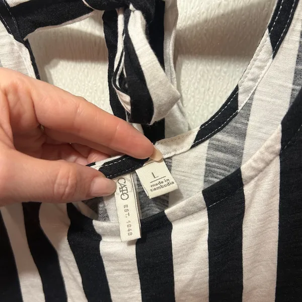 Cato Black and White Striped Tank Top size large lightweight. Ties in the back. - Image 4