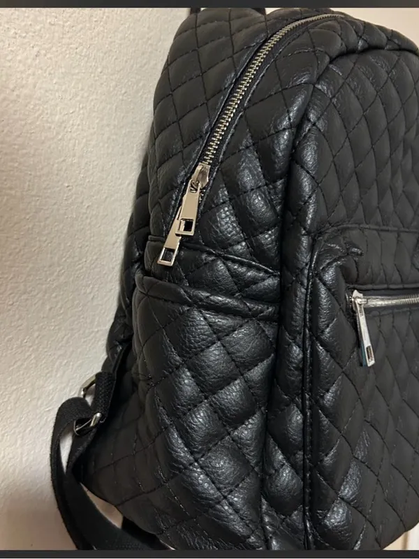Quilted Black Women's Backpack with Front Zip Pocket - Image 4