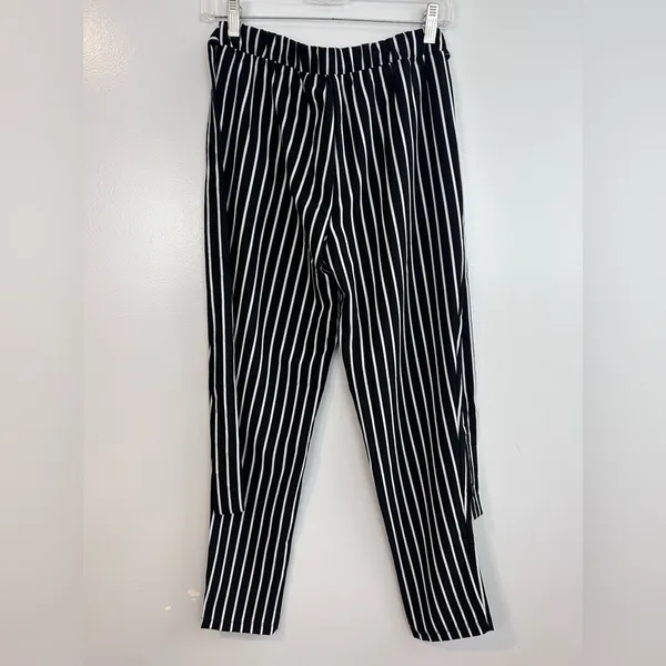 NWT Have Los Angles Black & White Striped Belted Lightweight Pull on Pants Small - Image 5
