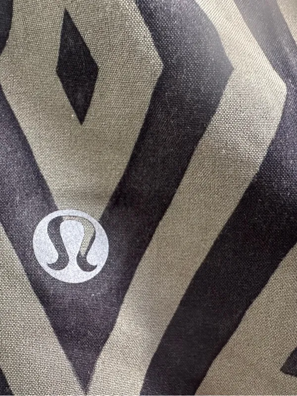 292. Lululemon sz 2 . Only sport bra  - Image 4
