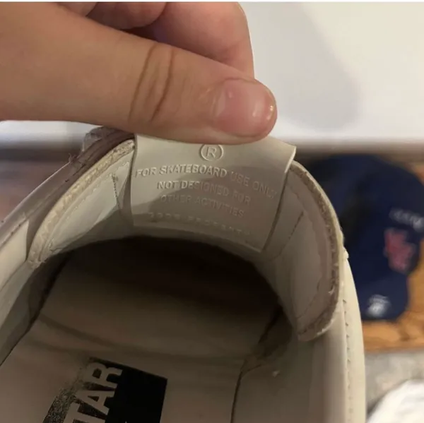 Sneakers - Image 5