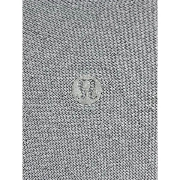 Lululemon Women's Gray Sleeveless Racerback Activewear Sposrts Crop Tank Top S - Image 3