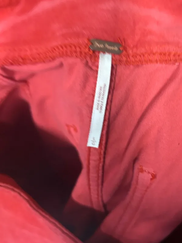 Free people red crops size large - Image 7