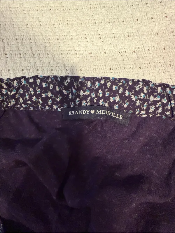 Brandy Melville Navy Maxi Skirt with White Micro Floral Print - Image 3