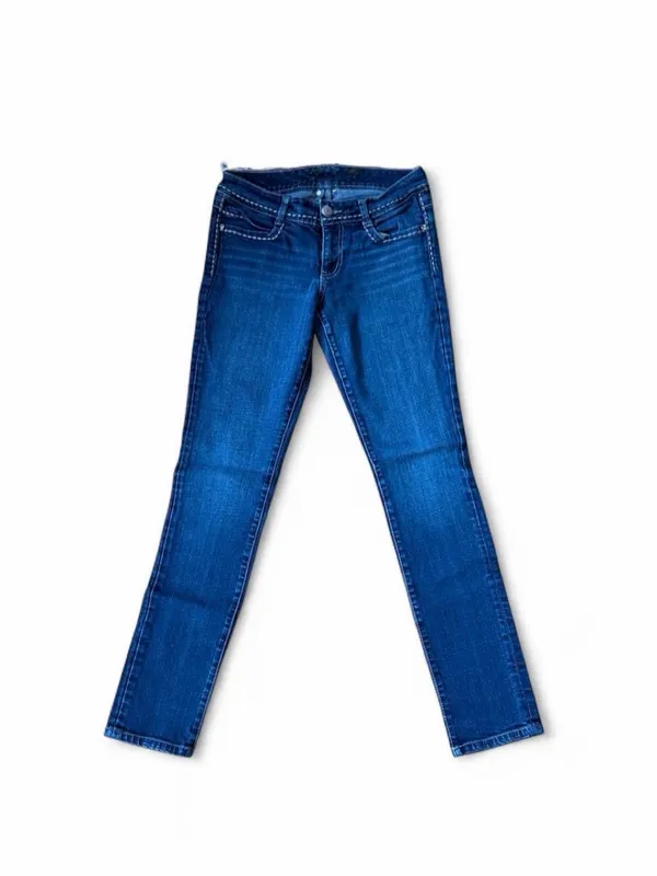 Seven7 Blue Jeans Sz 27 with White Stitching, & Rhinestone Detail Sz 27 - Image 2