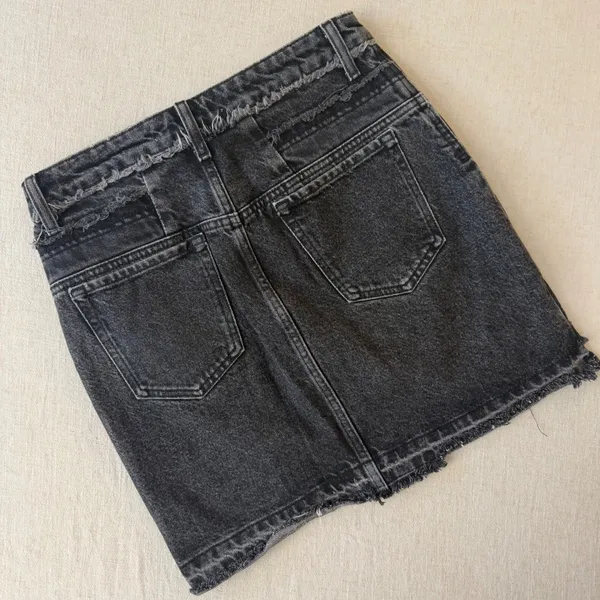 Zara Basic Z1975‎ Denim Black Acid Wash Deconstructed Zip Mini Skirt Size S 26 - Image 7