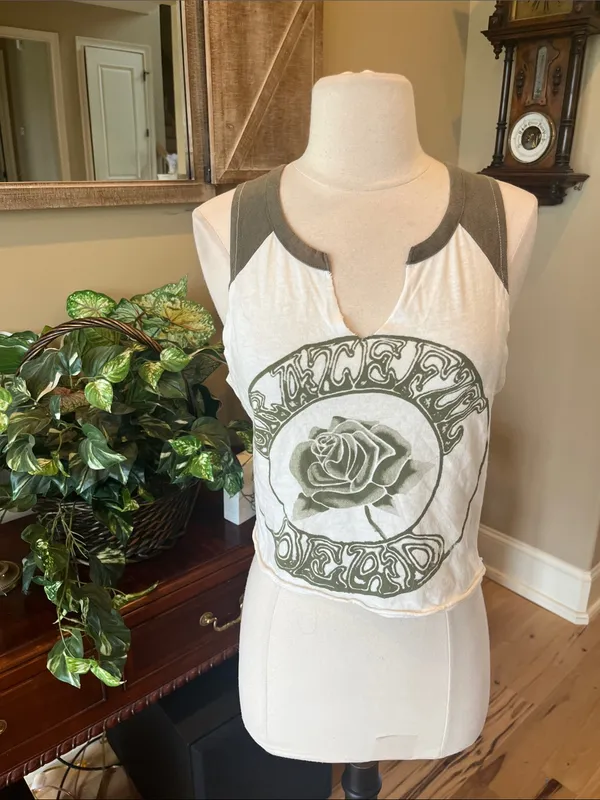 American Eagle Grateful Dead Crop Top Beach Lightweight White with Green - Image 3