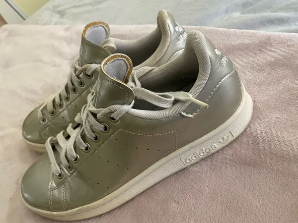 adidas Stan Smith Sneaker Silver Metallic Women Size 8.5 - Image 2
