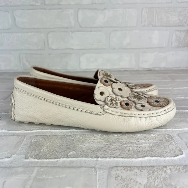 COACH Tea Rose Crosby Loafer Driver Flats Womens 8 Chalk Leather Floral Applique - Image 3