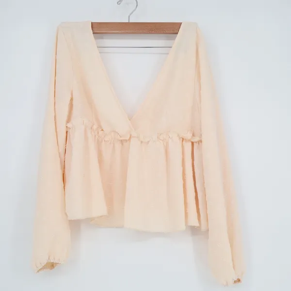 Peach Swiss Dot Deep V-Neck Peplum Blouse Long Sleeve Ruffle Top Large - Image 3