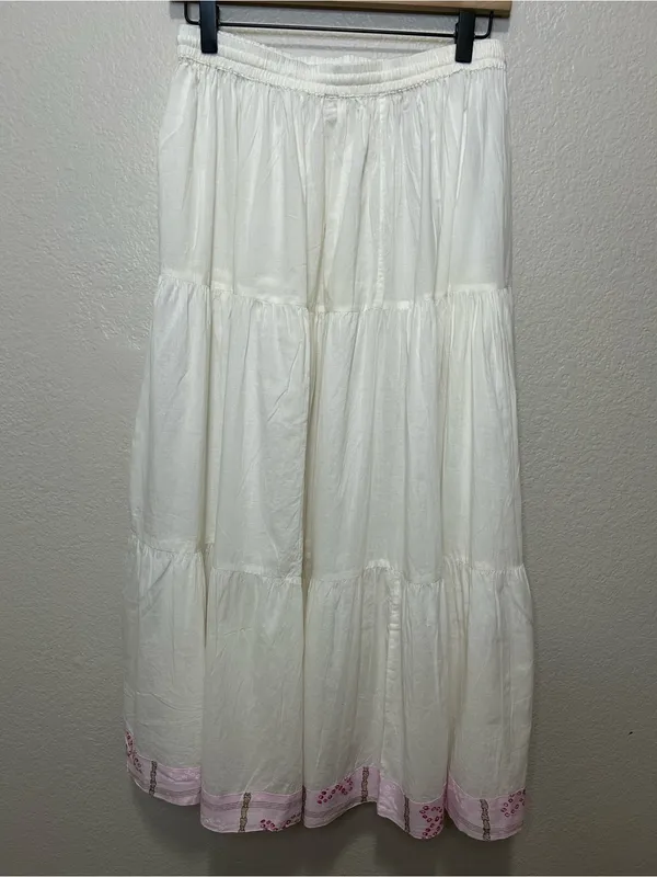 Fabriko Semi-Sheer White Tiered Maxi Skirt Size Large Cottagecore Boho Fairy - Image 6