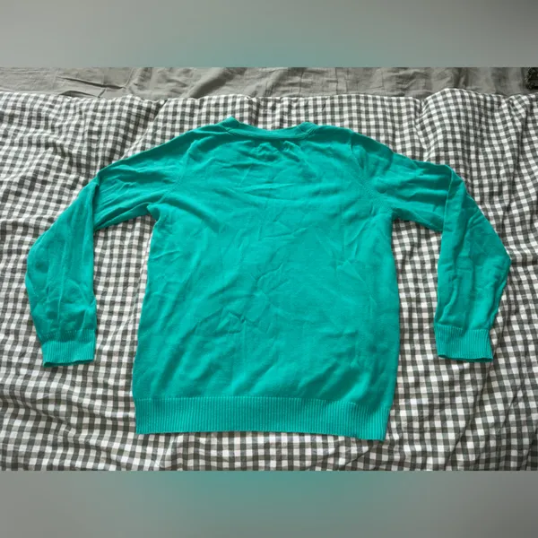 Vineyard Vines Turquoise V-Neck Sweater - Image 2