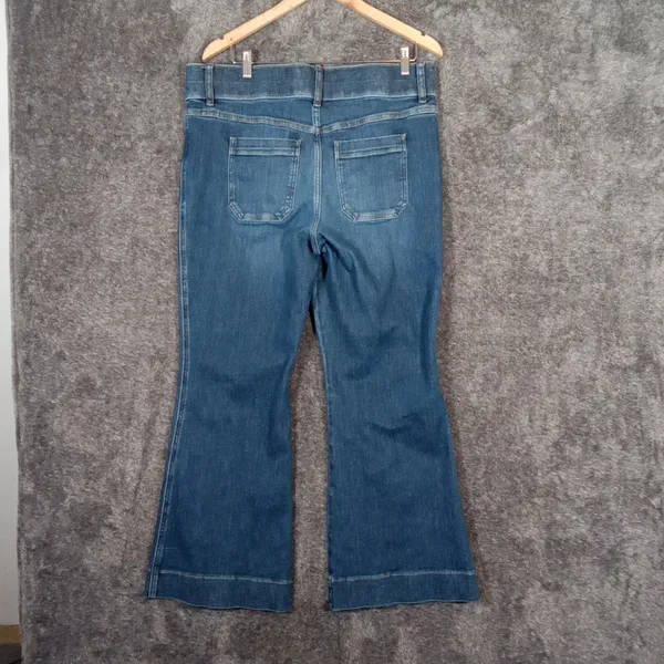 SPANX Everywear Flare Jeans High Waisted Pullover Womens Jeans - Image 4