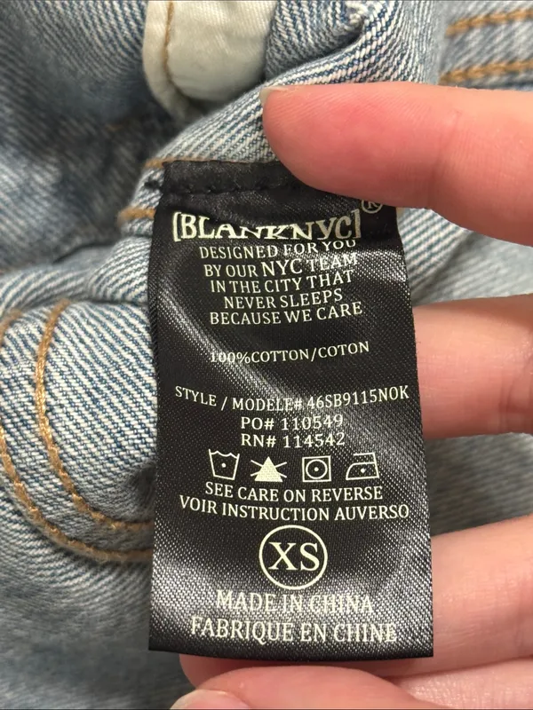 Blanknyc Denim Jacket Distressed Medium Wash Raw Frayed Hem Cropped Y2K size XS - Image 10