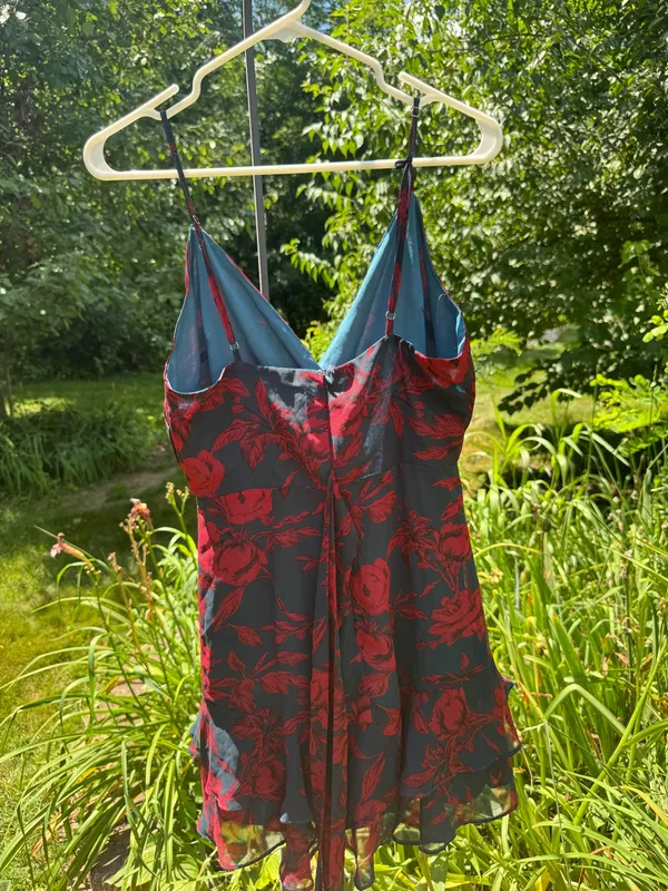 Selfie Leslie Red Floral Wrap Dress - Image 4