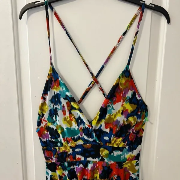 Flyaway Collection Multi-Color Abstract Ikat Cross-Back Handkerchief Hem Dress L - Image 5