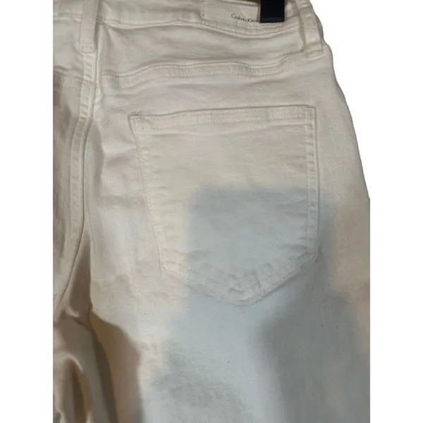 Calvin Klein White Denim Bermuda Jean Shorts City Length Women Size 6 - Image 7
