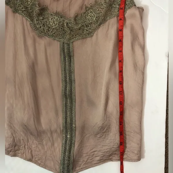 Anthropologie Tiny pink and gold camisole blouse tank top size L - Image 8