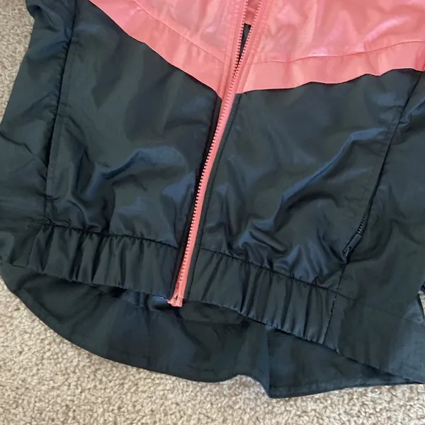 Nike wind proof jacket. Xs-s - Image 2
