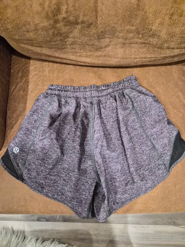 grey lululemon hotty hot shorts tall size 2 - Image 2