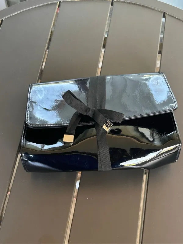 Dior Beaute Black Patent Leather Cosmetic Pouch Parfum Clutch - Image 14
