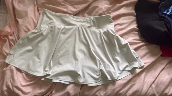 White Old Navy Skirt Athletic Skort Shorts XL - Image 3