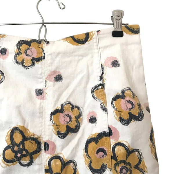 FREE PEOPLE Airbrush Daisy Denim Mini Skirt White Sz 8‎ - Image 3