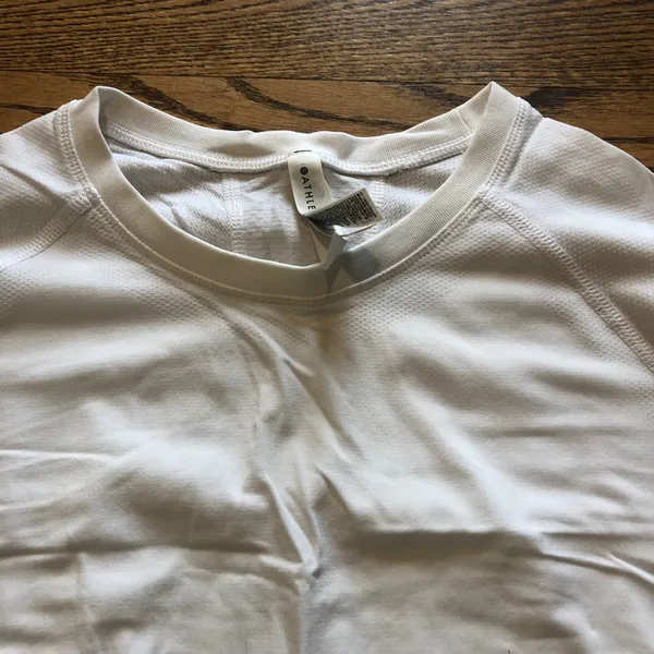 Athleta Momentum Seamless Longsleeve White - Image 3