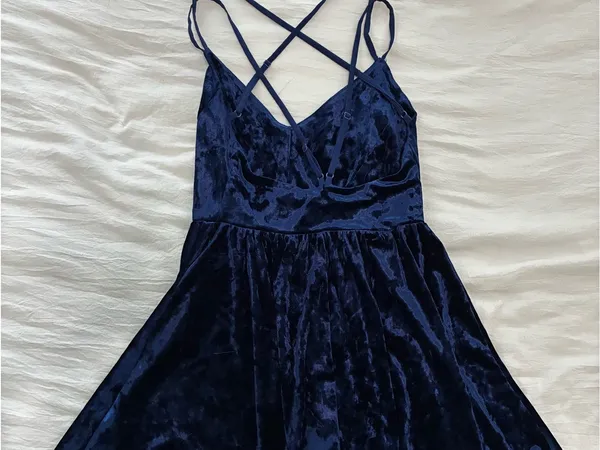 Forever 21 Navy Blue Crushed Velvet Strappy Mini Dress - Image 3