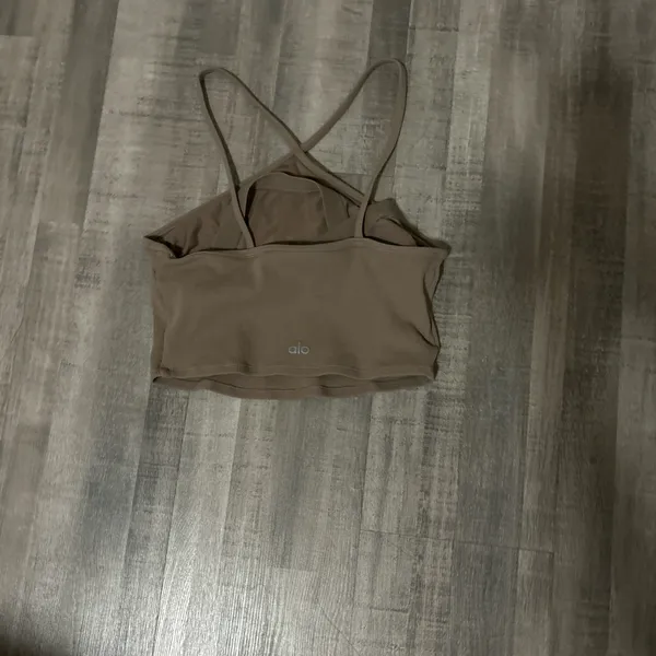 Alo cropped criss cross tank top! - Image 2