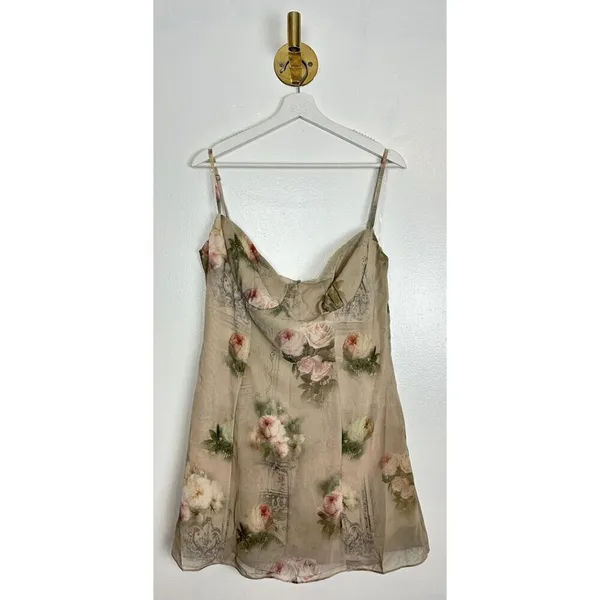 HOUSE OF CB Christiana Floral Minidress in Vintage Floral Size Large+ (Plus Cup) - Image 3