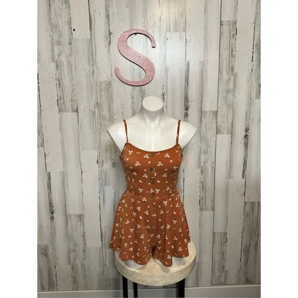 Aeropostal romper - Image 2