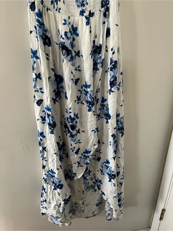 Altar'd State Blue White Floral Smocked Maxi Dress Medium Coastal Euro Summer - Image 3