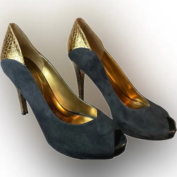 Guess Black Suede and Gold Peep-Toe Heels - Image 2