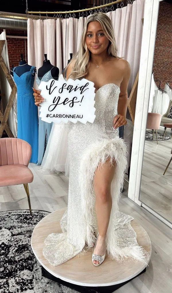 Jovani prom gown 7068 - Image 2