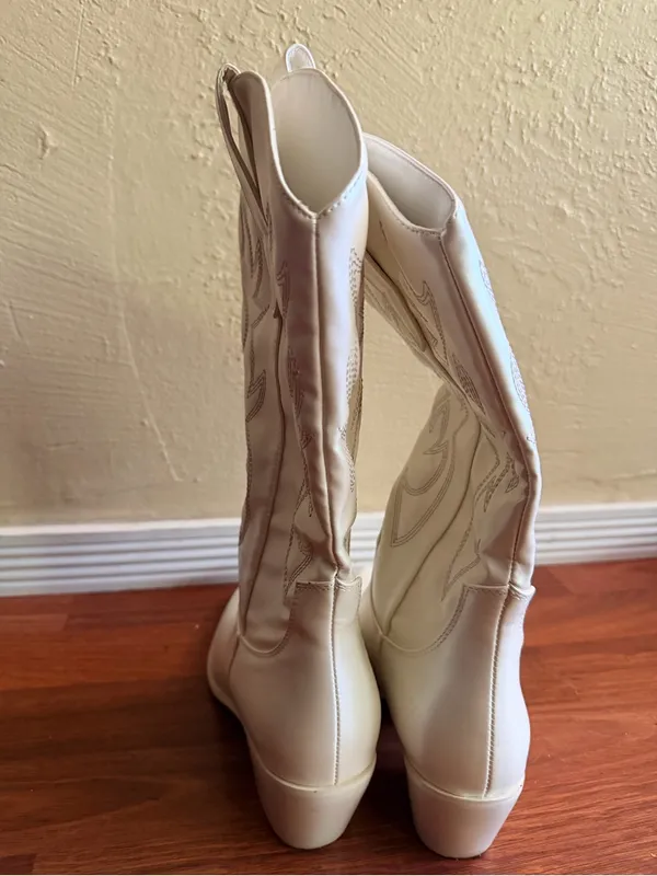 Billini White Western Heeled Cowboy Boots - Image 3