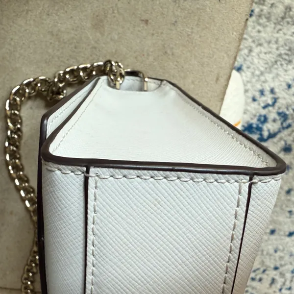 Kate Spade White two way (shoulder / crossbody) bag, excellent condition - Image 4