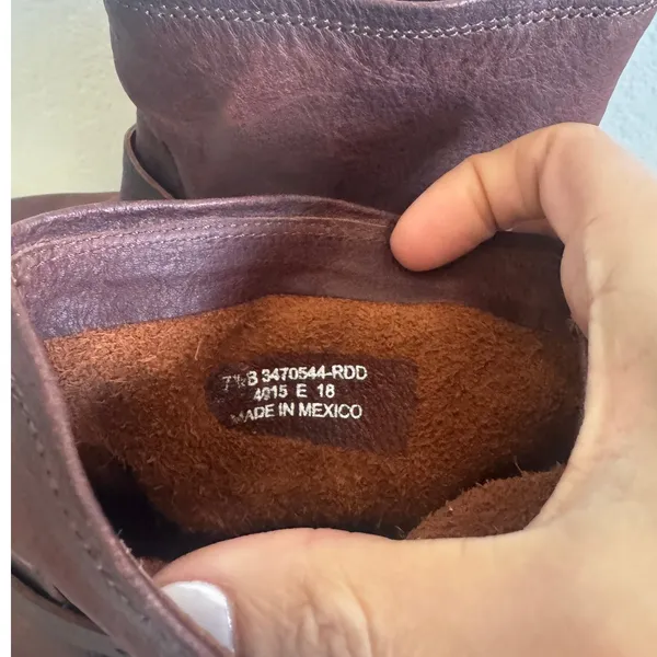 NWOT Frye Veronica Bootie in Redwood Size 7.5 - Image 6