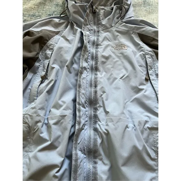 The North Face Light Blue Dark Gray Color Block Waterproof Hyvent Jacket M - Image 6